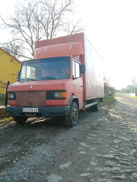 Вантажні перевезення до 5 тонн, Mercedes-609, Умань