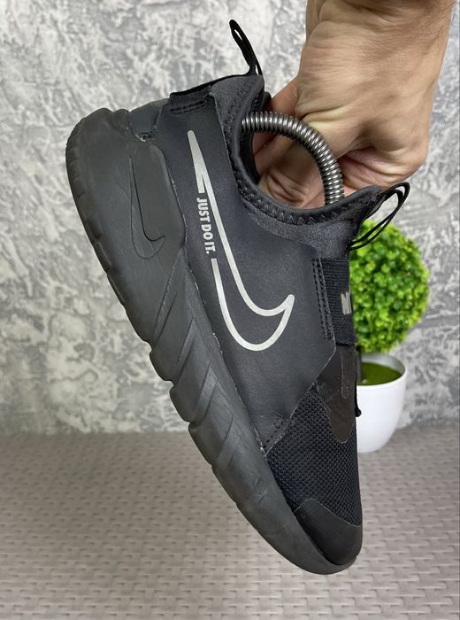 Nike Flex Runner 2 кроссовки 36 размер беговые черные