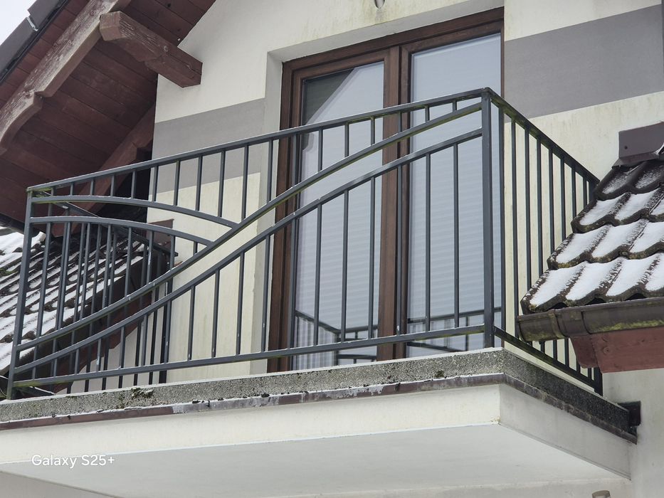 Balustrada zewnętrzna ocynkowana i malowana