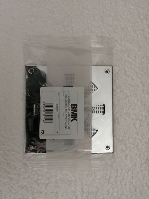 Ventilador c/regulador giratório 12x12cm BMK