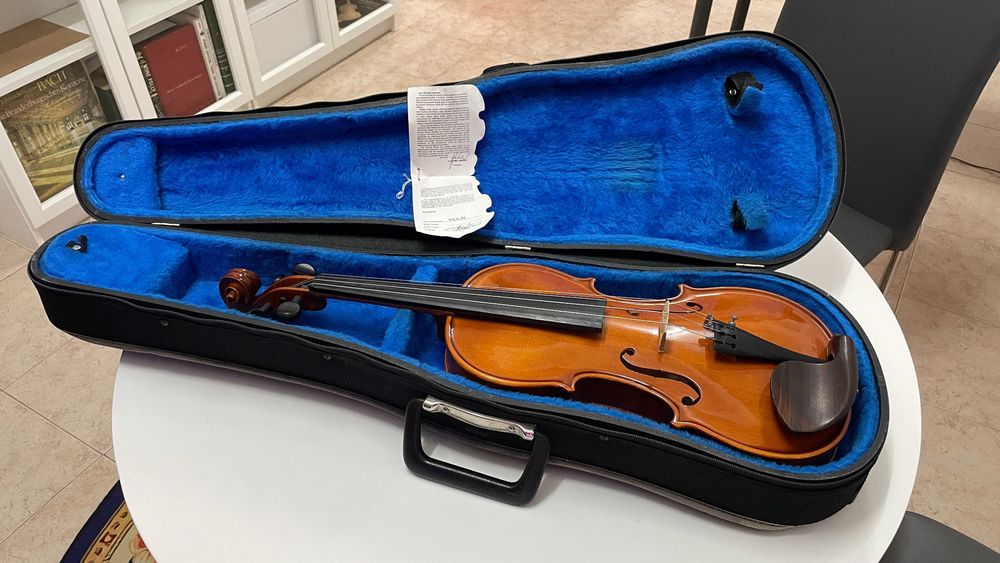 Violino 4/4 Tradicional Fabricado na Chéquia Josef Jan Dvorák - LINDO