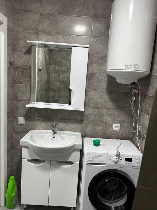 Здам 2 кімнатну квартиру євроремонт Жуляни торг