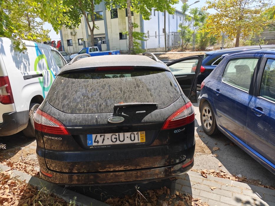 Ford Mondeo SW — fotografia 9