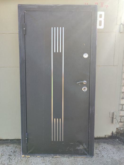 Бронирование двери.