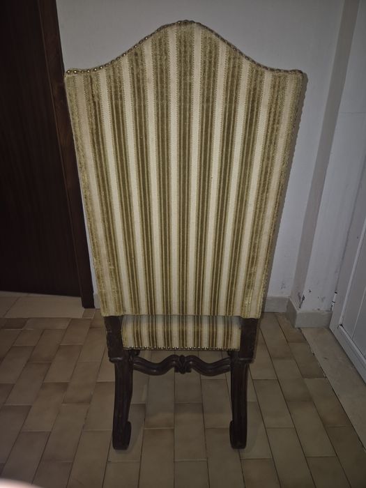 Vendo cadeiras, rústicas