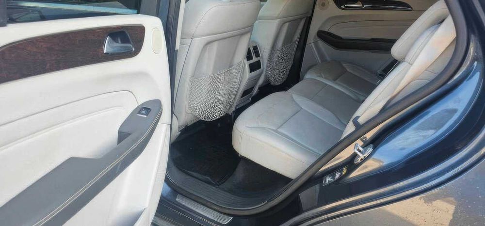 Mercedes-Benz M-Class ML 350      2013