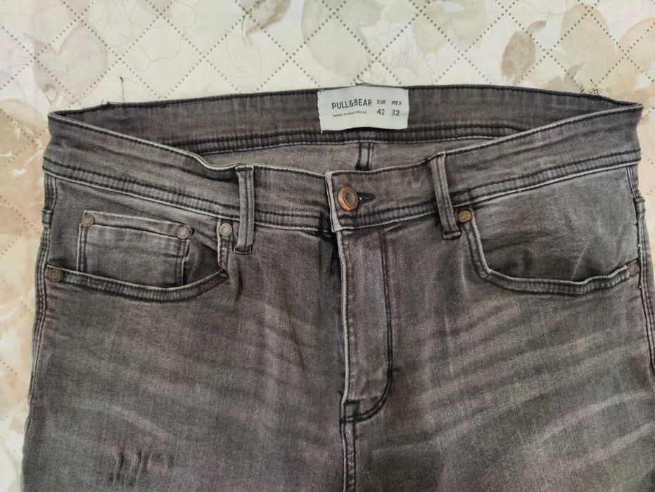 Calças de ganga Pull & Bear tam. 32/42 em excelente estado