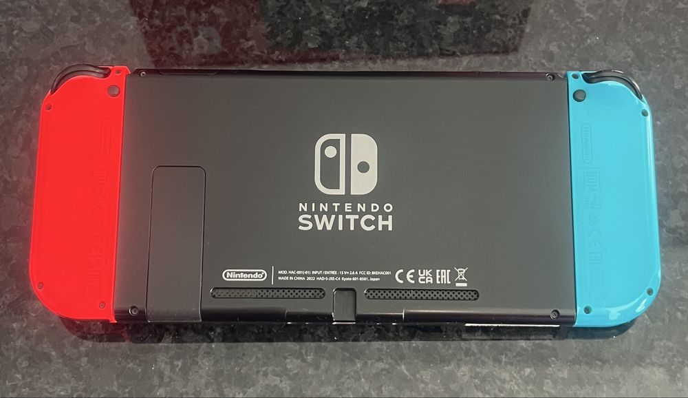 Nitendo Switch.