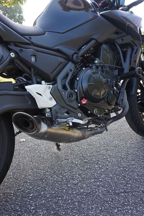 Kawasaki Z650 Akrapovic c/o Revisão