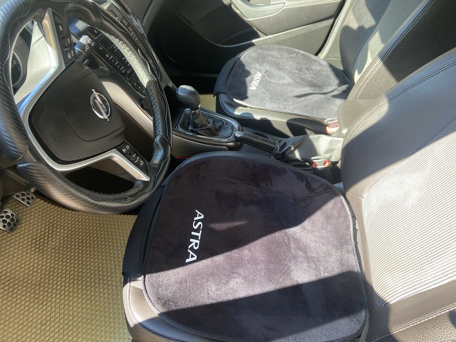 Opel Astra Sport Tourer 2013 р.