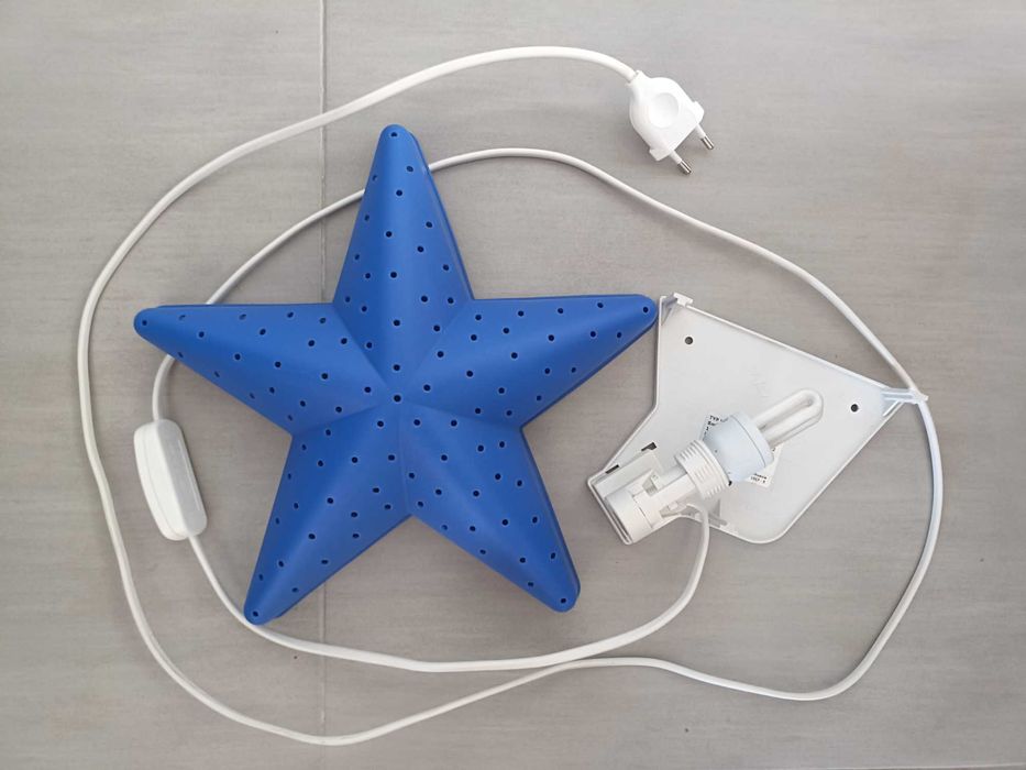 Candeeiro IKEA estrela