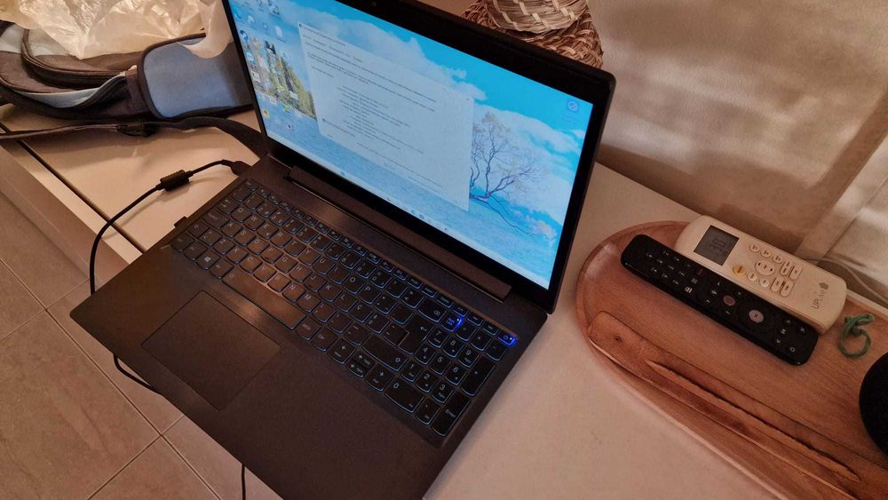 Portatil Assus em muito bom estado