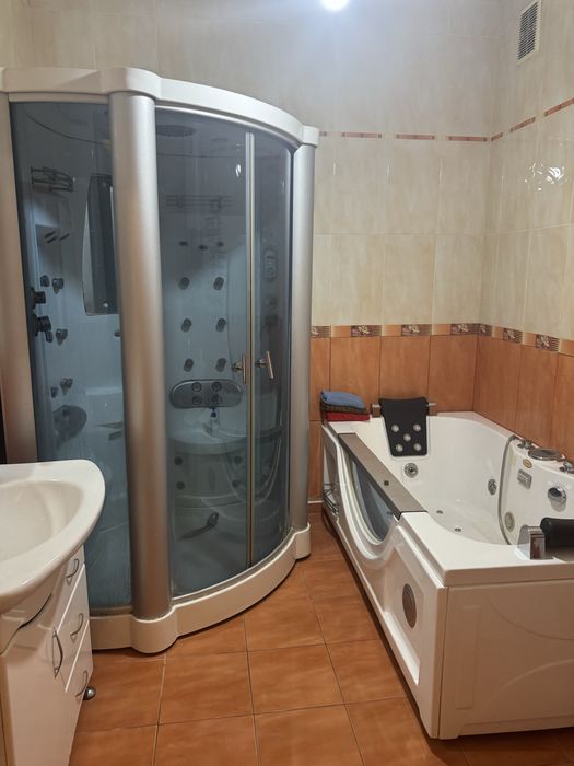 ОРЕНДА 1, 5к. квартира, ЦЕНТР, н/б, 6/10,інд.опалення.