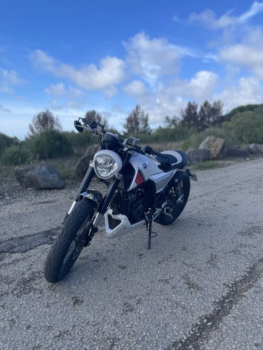 FB Mondial HPS 125 CBS