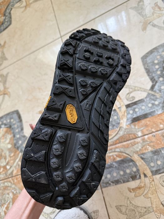Кросовки Hoka Tor Ultra LO GORE-TEX Black