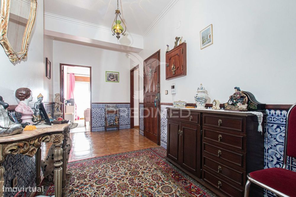 Apartamento T3 situado em Vialonga — Vialonga, Lisboa