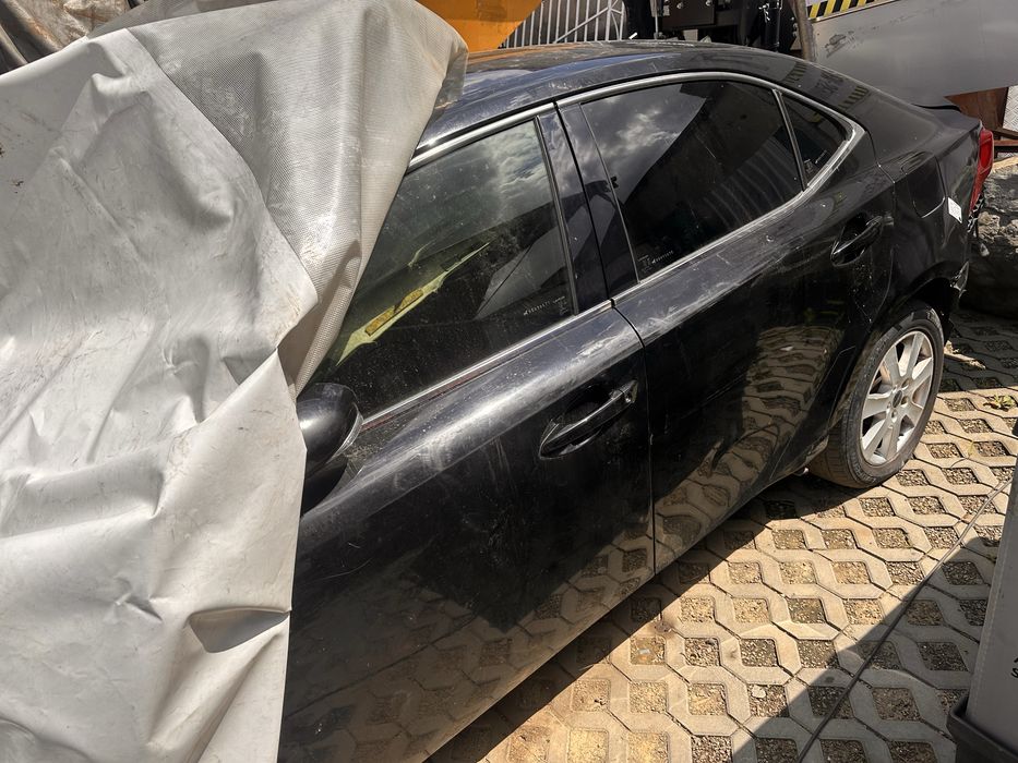 Lexus is 300h lll 2014r