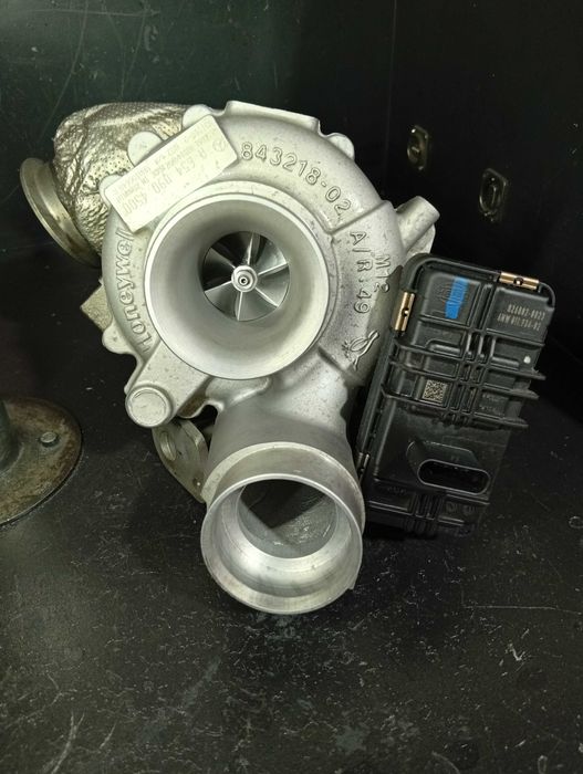 Turbo Mercedes E200 E220 CDI E 220 C 163HP 194HP
