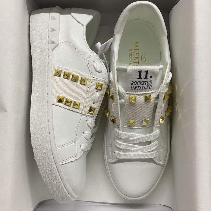Кеди Valentino White/ Кросівки шкіряні зі стразами Валентино/ Garavani