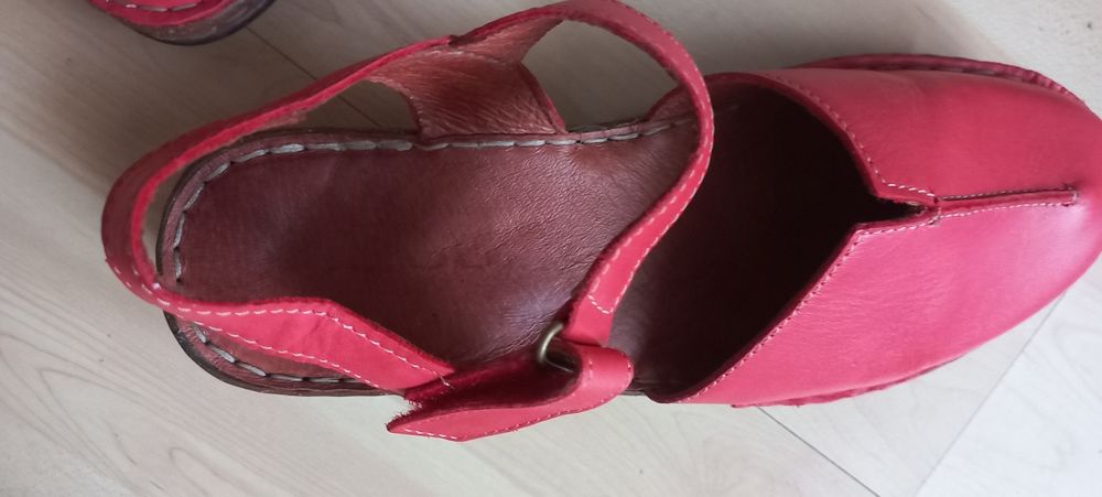Босоніжки натуральна Шкіра  кожа р.37