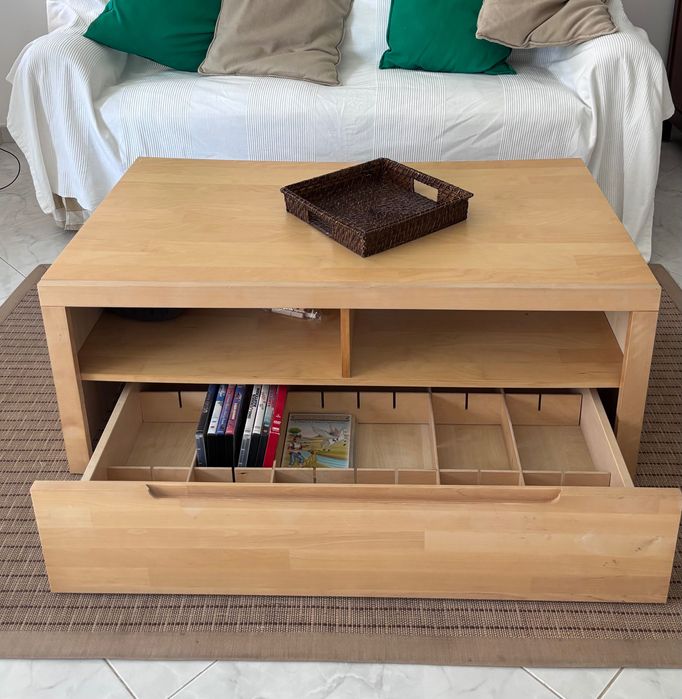 Mesa para televisão ou sala