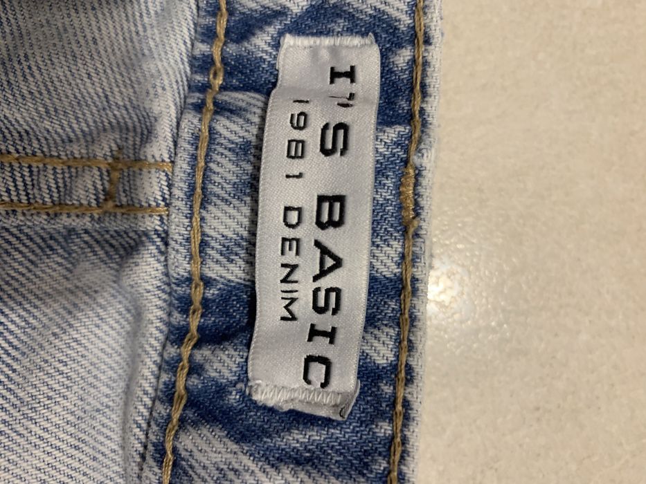 Продам джинсові шорти