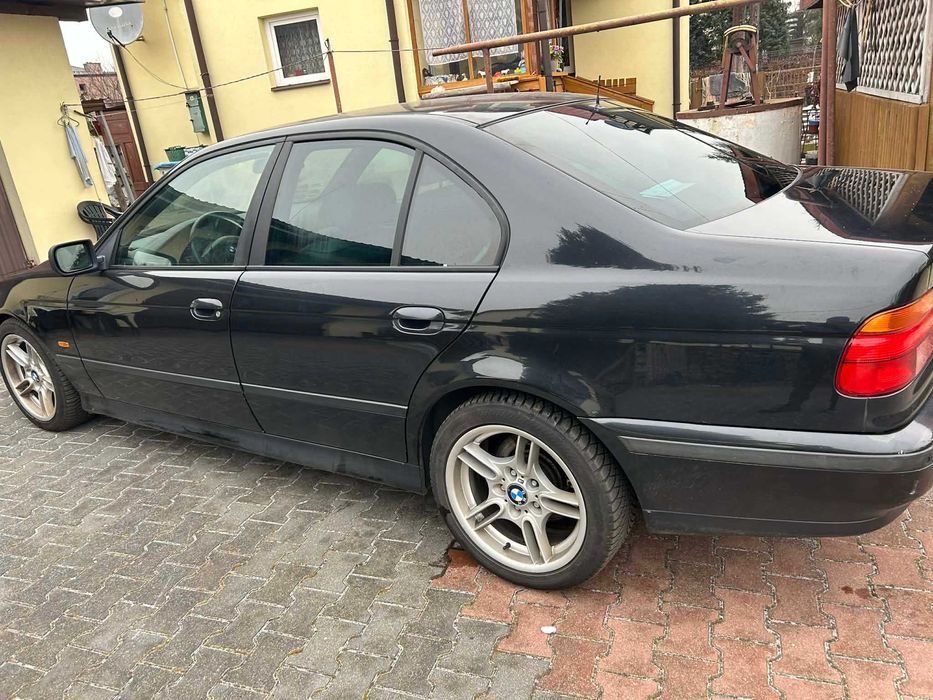 Sprzedam BMW 528 e39