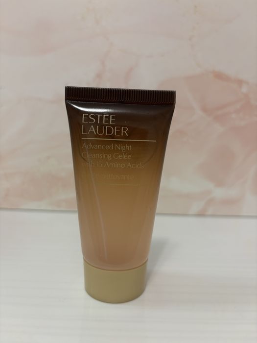 Zel do mycua twarzy estee lauder