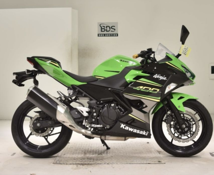 Kawasaki Ninja 400 2023  рік