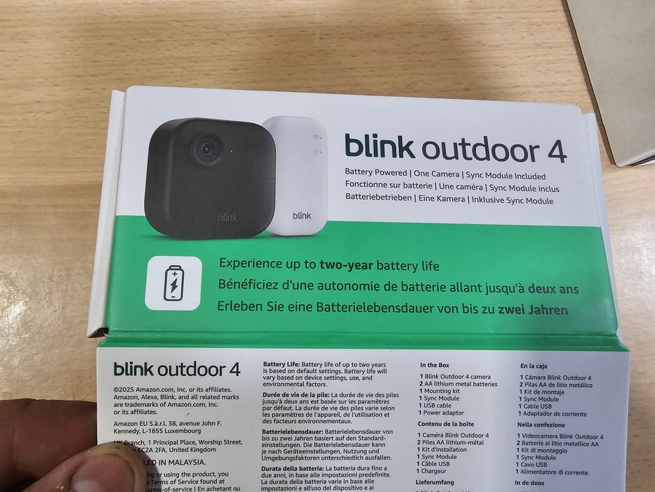 Camera outdoor blink 4