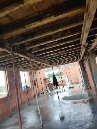 Wynajem szalunkow wypożyczalnia szalunkow najem dzwigary strop