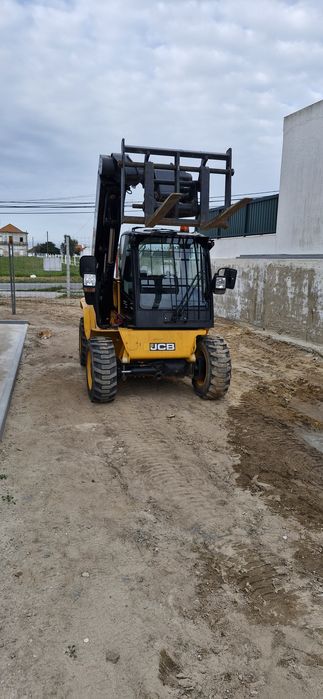 Jcb telescópica manitou