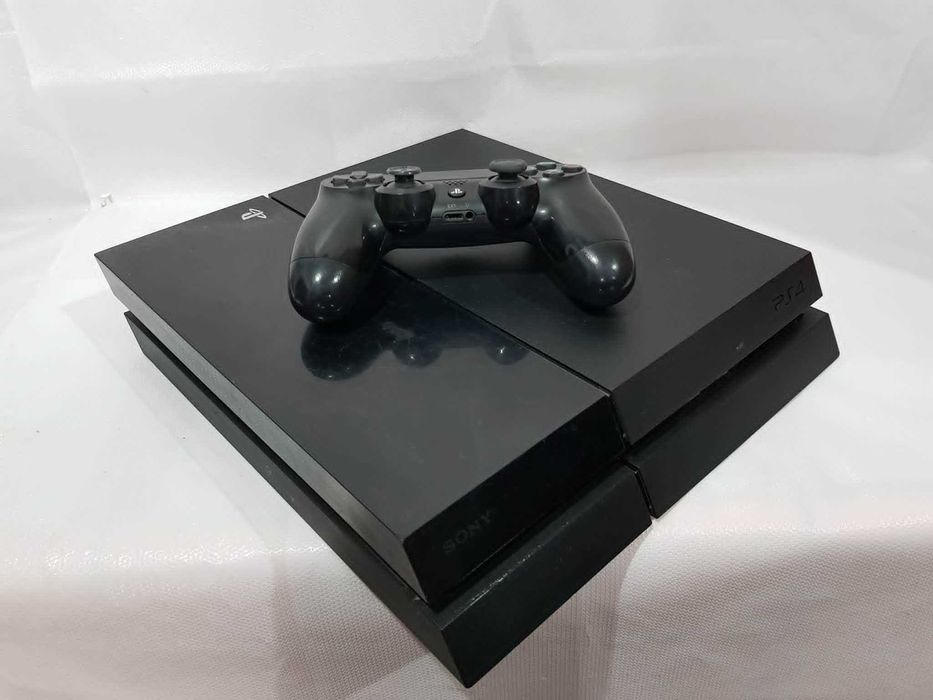 Konsola Sony PS4 Fat CUH-1116A 500GB + Pad