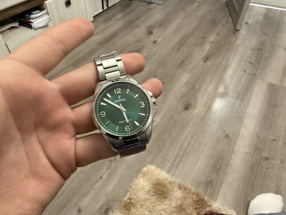 Годинник чоловічий festina в ідеалі з документами та гарантією