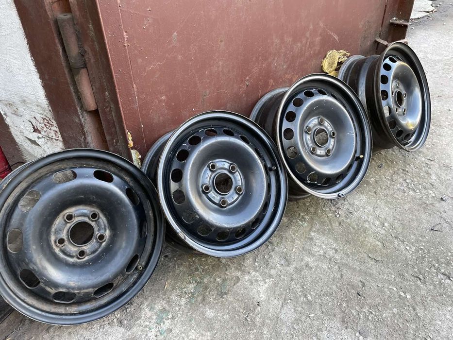 Продам железные диски р 15 /