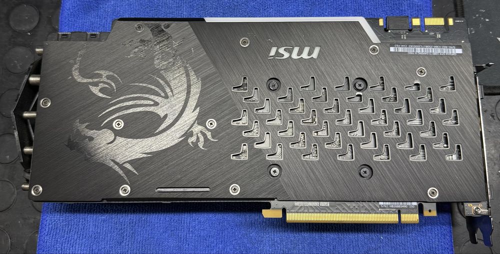 Відеокарта MSI GTX 1080 Ti Gaming Trio 11Gb