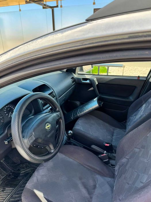 Opel Astra G Caravan 1.4 16v Club