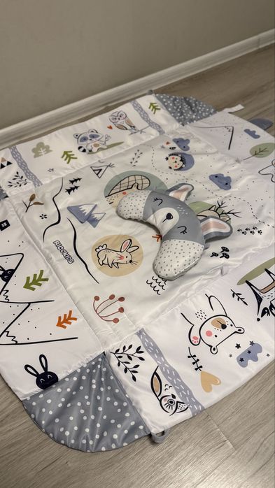 Килимок Ricokids з дугами та іграшками