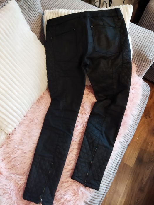 Spodnie woskowane 36