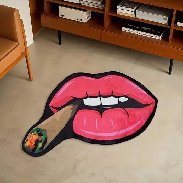 Nowy dywan z motywem