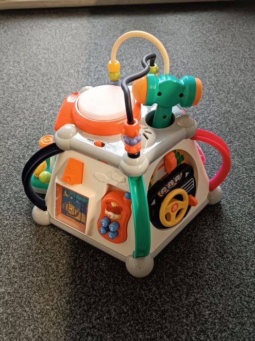 Interaktywna kostka edukacyjna 6 boków + młoteczek