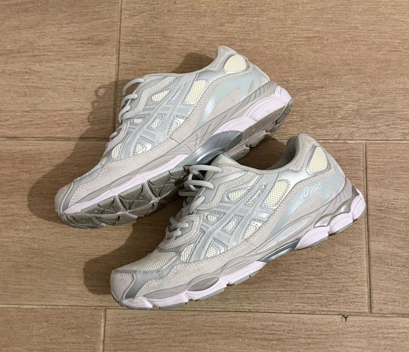 Asics brancos 43.5