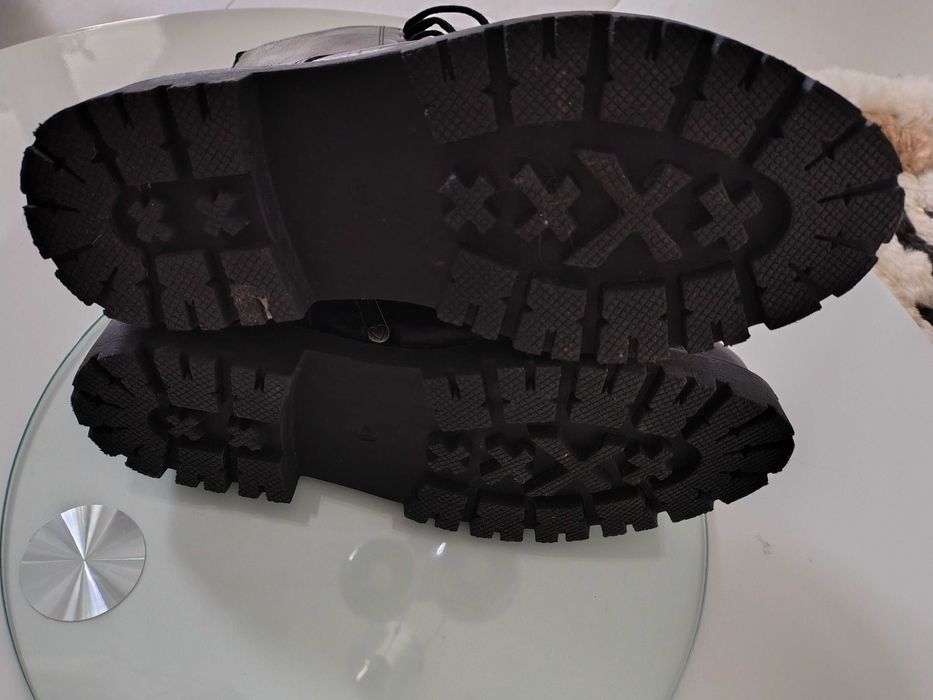 Trapery zimowe MARCO TOZZI Czarne trzewiki skórzane Nowe