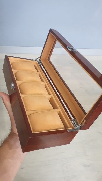 5-Watch Storage Box