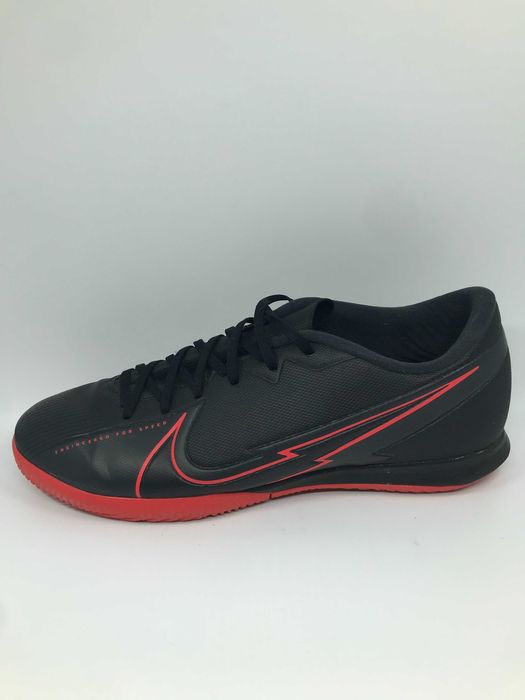 NIKE Mercurial Vapor 13 r.42 oryginalne buty piłkarskie stan BDB