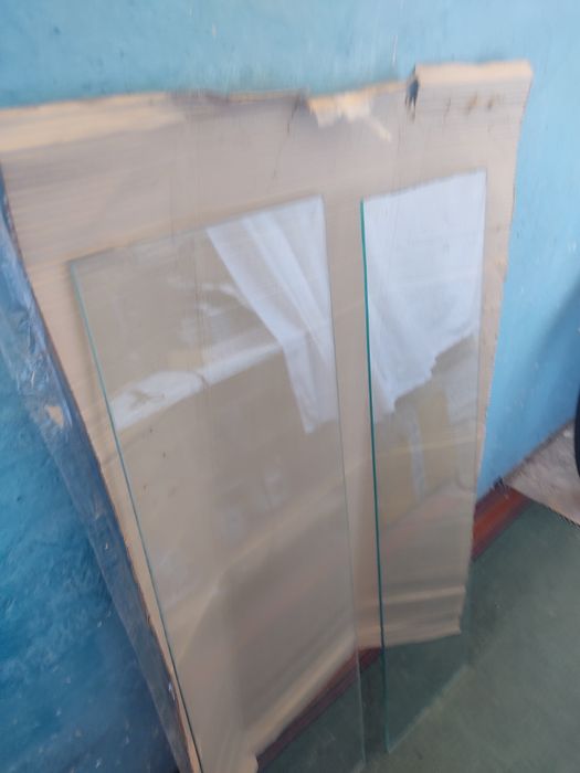 Продам стекла 2 шт, размер:29×96,см,толщина 6мм,и 25÷94,5, толщ 5 мм