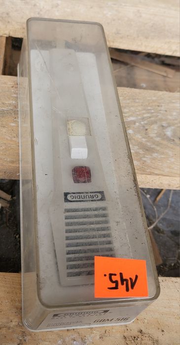 Stary mikrofon Grundig