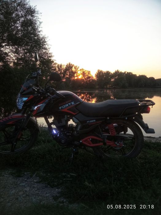 Мотоцикол FORTE FT200FB