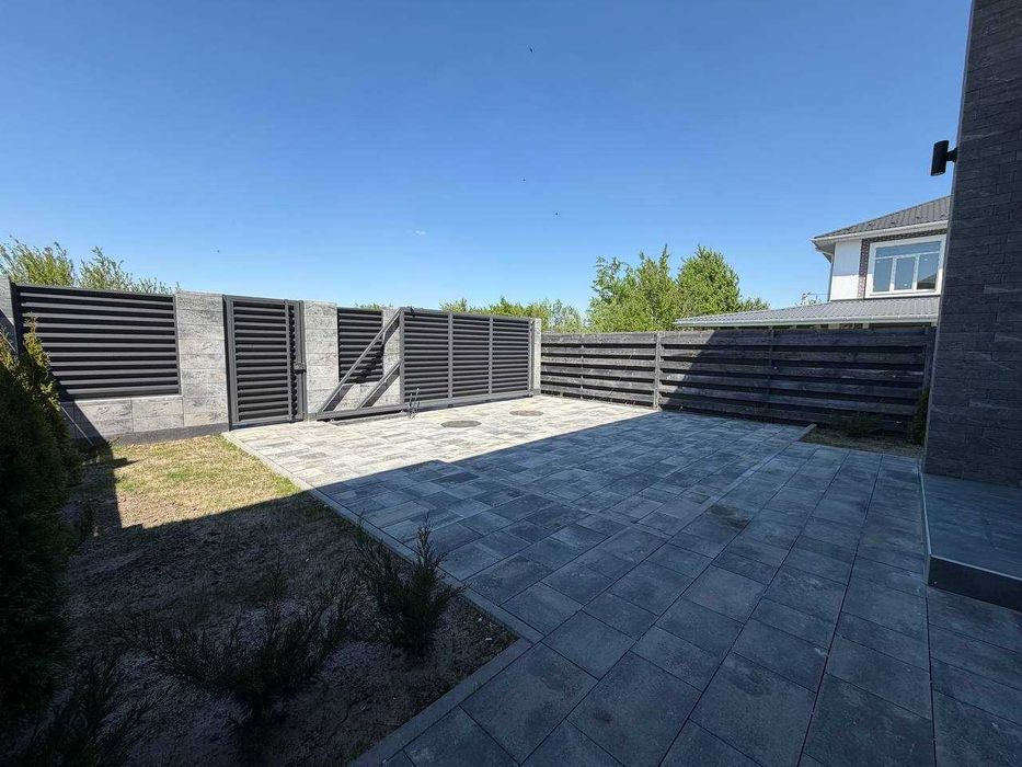 Сучасний дуплекс у Бучі — 120 м², 4 кімнати, тераса та максимальне наповнення