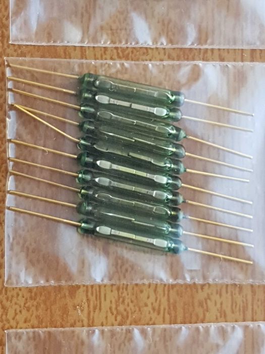 РЕТРО   комплект магнитных кнопок с герконами для  компьютера  РК-86